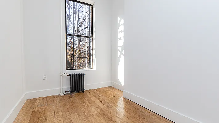 Rented by Nooklyn NYC LLC | media 29