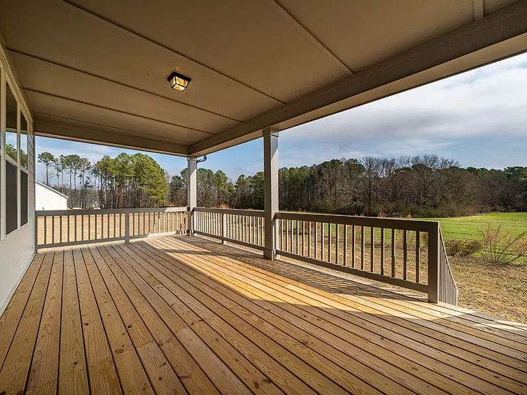 179 Castle Pond Way — Photo 8