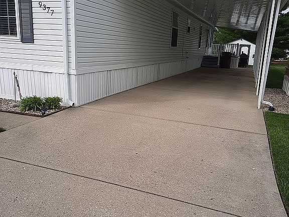 2nd image of 9377 Canal Way