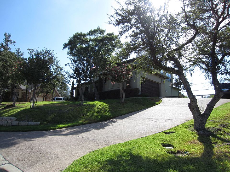 2nd image of 1005 Ottawa Dr