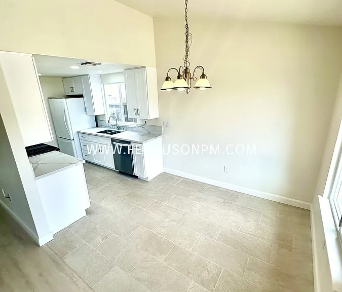 1320 Anna St — Photo 10
