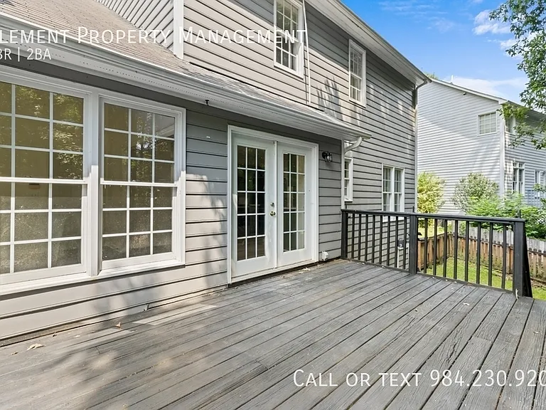 6649 Speight Cir — Photo 37