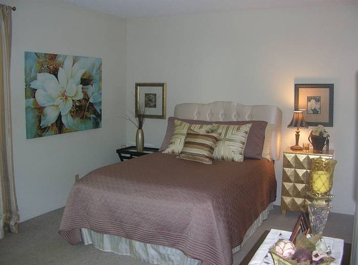 Over-sized master bdrm