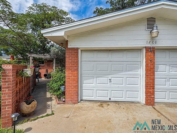 5th image of 1208 Bryan Cir