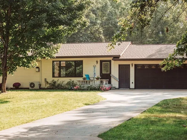 17100 Pine Circle Rd, Brainerd, MN 56401
