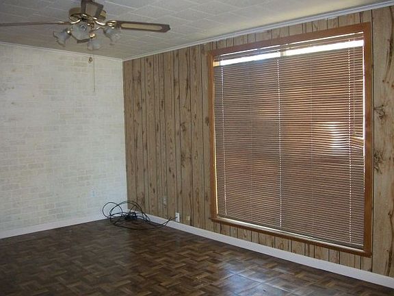 4th image of 1016 Ellen Ave