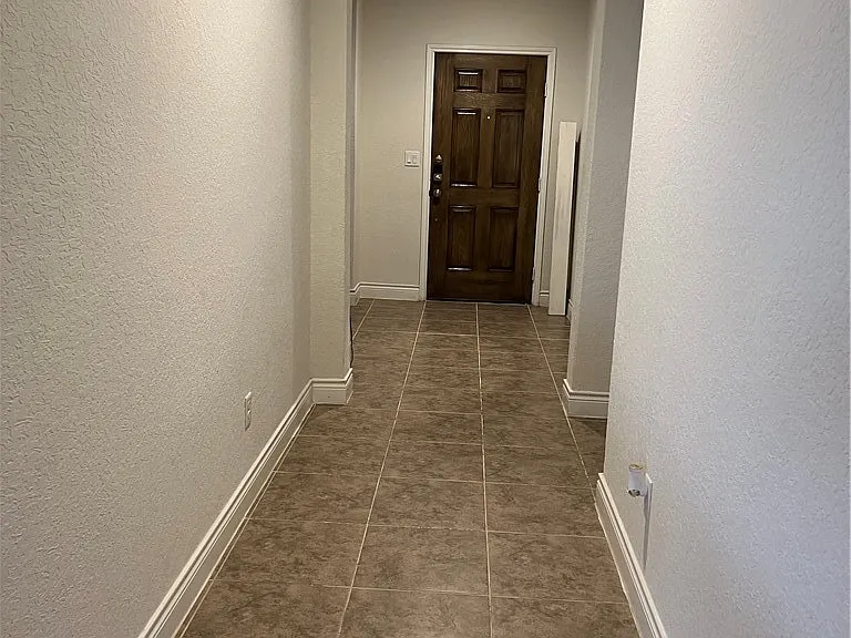 2162 Kiskadee Dr — Photo 2