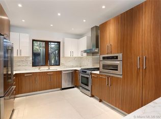 5965 Alton Rd, Miami Beach, FL 33140
