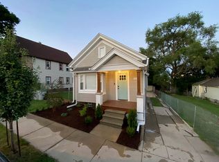 1966 S 6th St, Milwaukee, WI 53204