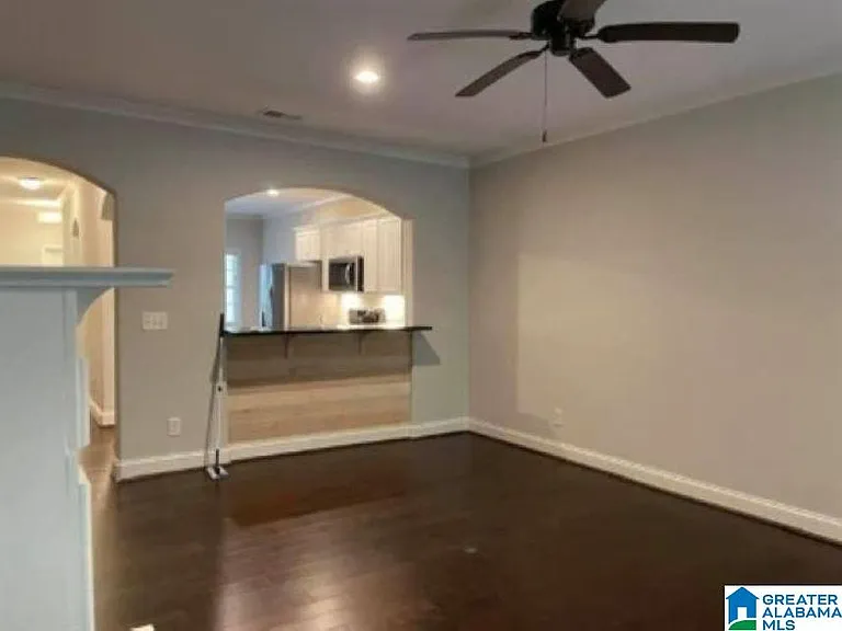 4020 Lennox Rd — Photo 4