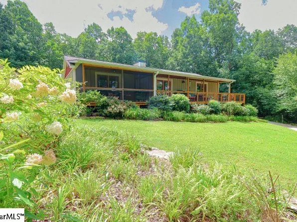 141 Owl Haven Ln, Cedar Mountain, NC 28718