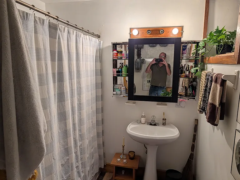 2340 N Lister Ave #2 — Photo 16