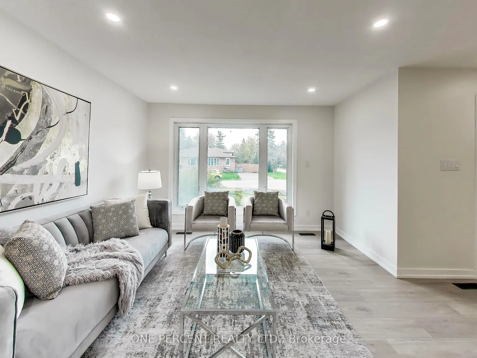 4 bed, $4,200 — Photo 3