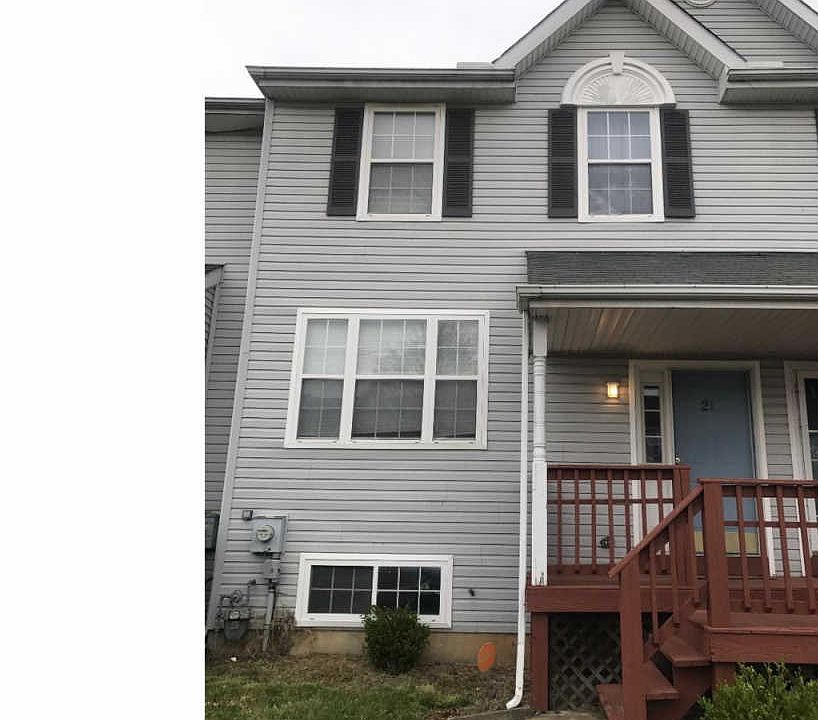 1st image of 21 Foxton Dr
