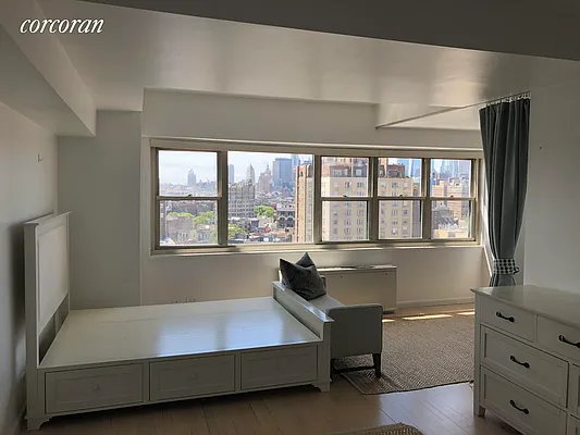 Rented by Corcoran | media 3
