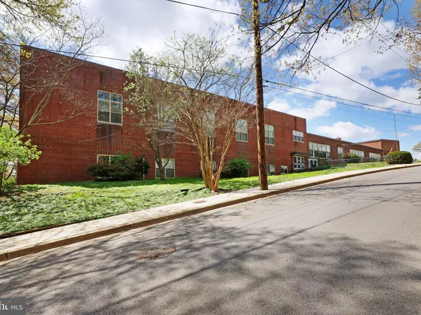 117 Elm Ave, Takoma Park, MD 20912