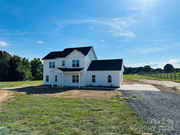 150 Stanfield Farm Ln, Stanfield, NC 28163