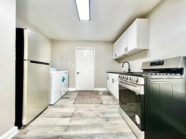 511 Emily Pl NW — Photo 5