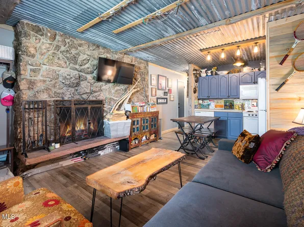 411 HI COUNTRY DR #4-5, Winter Park, CO 80482