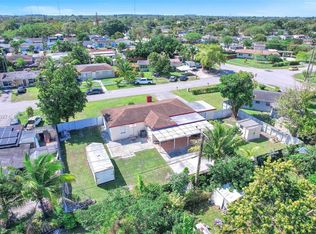 6195 Plunkett St, Hollywood, FL 33023