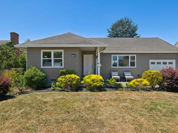1080 Judson St, Belmont, CA 94002