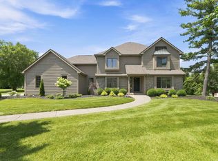 2312 Sycamore Hills Dr, Fort Wayne, IN 46814