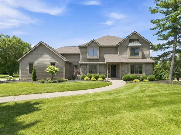 2312 Sycamore Hills Dr, Fort Wayne, IN 46814