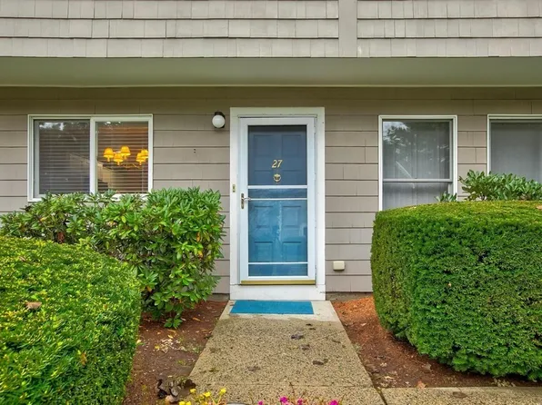 171 Swanton St Unit 27, Winchester, MA 01890