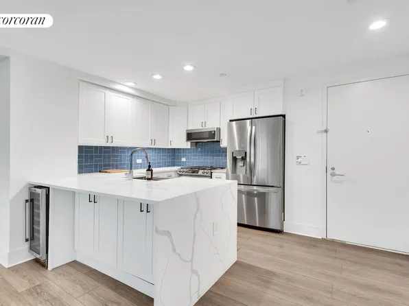 446 Kent Avenue image 4 of 10