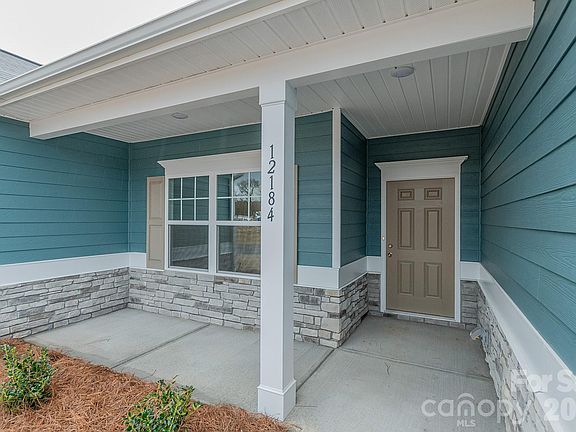 2nd image of 12184 Muscadine Ct