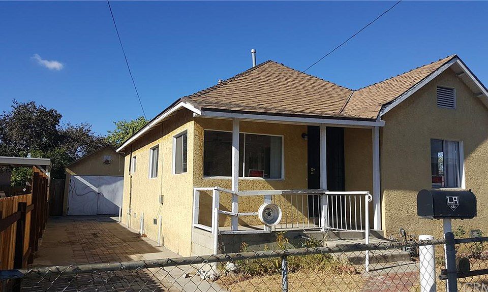2nd image of 1129 Flint Ave