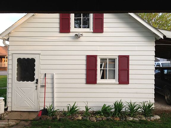 4th image of 8047 S Saginaw St