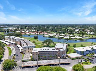 145 Atlantis Blvd APT 402, Atlantis, FL 33462
