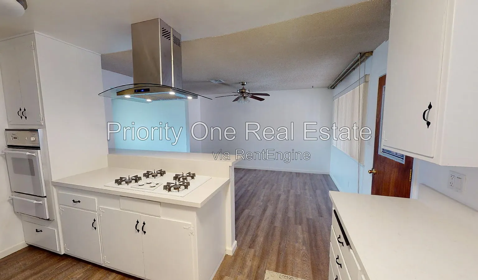 3 bed, 2.0 bath, 1200 sqft, $4,200 — Photo 3