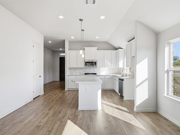 6th image of this home