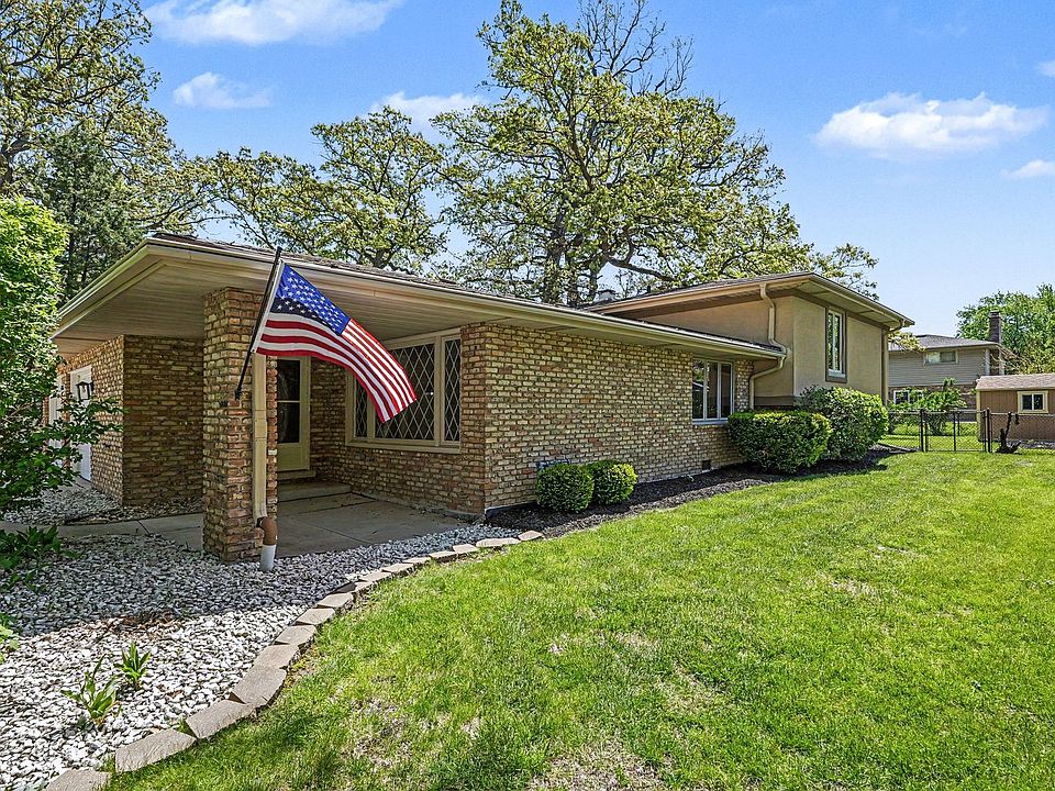 1st image of 6351 W 124th Pl