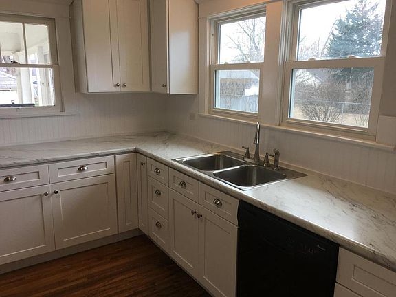 Recently remodeled (2017) kitchen