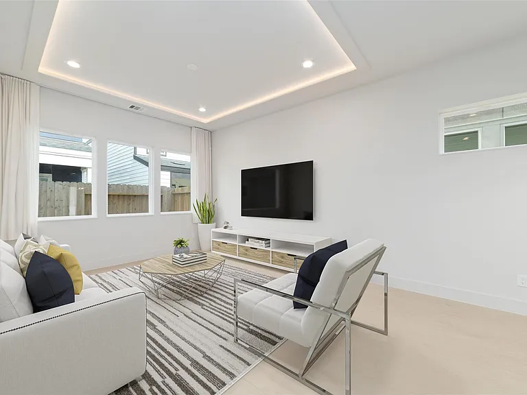 3007 Ventas Dr — Photo 9