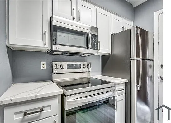 12888 Montfort Dr #204 — Photo 9