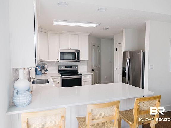 5th image of 505 E 21st Ave