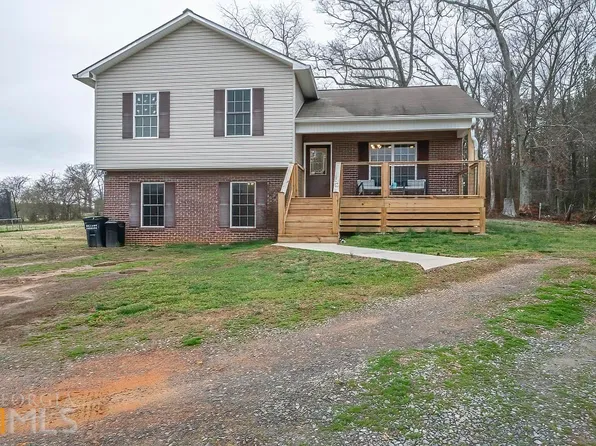 81 Jordan Ln, Morganton, GA 30560