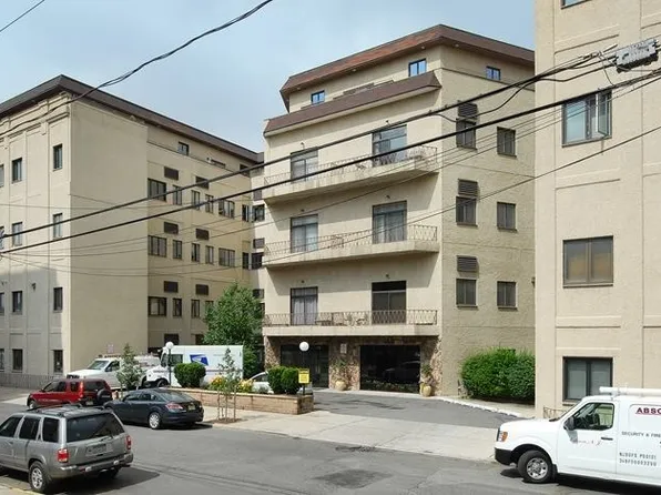 75 Liberty Ave #411, Jersey City, NJ 07306