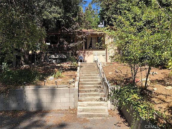 3rd image of 23792 Springwater Rd