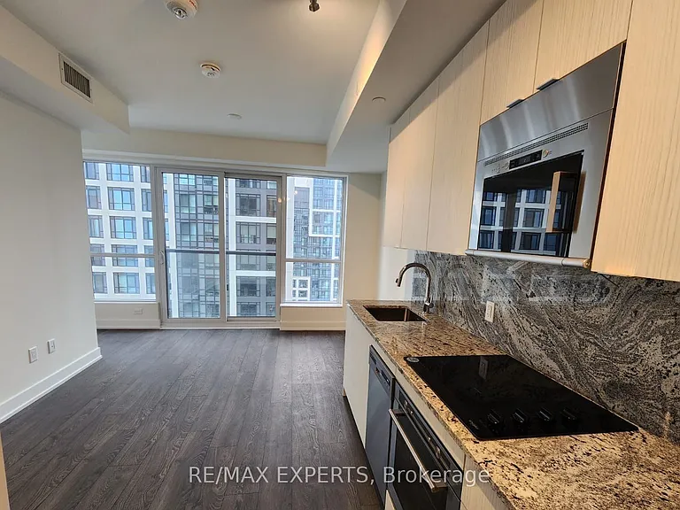 5 Mabelle Ave #1231 — Photo 2