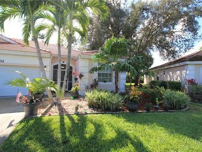 7432 Berkshire Pines Dr, Naples, FL, 34104