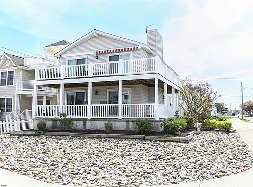 618 Bayshore Ave Photo 1