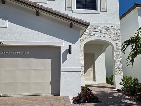 2nd image of 2741 SE 24th Ct
