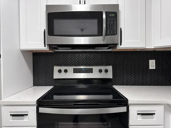 740 Mozley Dr SE, Smyrna, GA