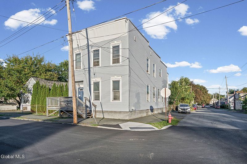3rd image of 1850 8th Avenue