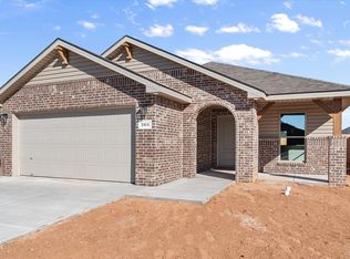 2414 Aberdeen Ave, Wolfforth, TX 79382